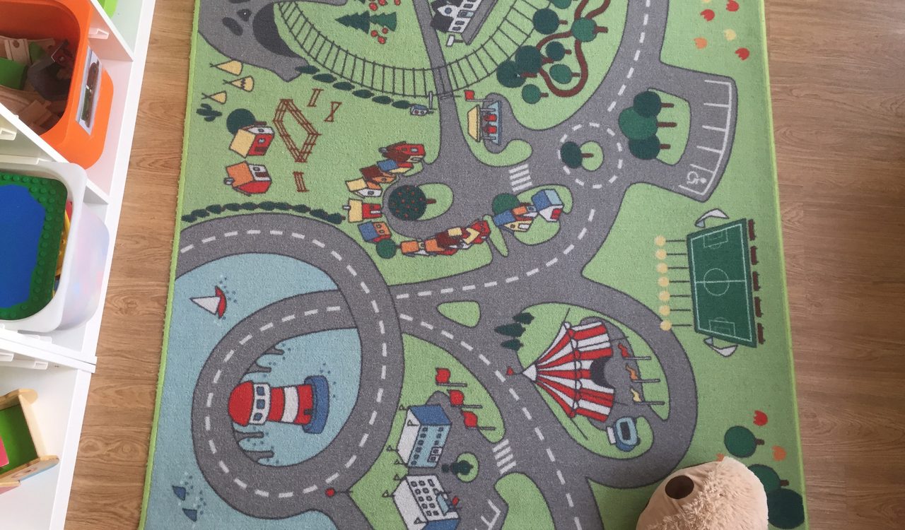 Großtagespflege ist ein Modell zu Kinderbetreuung - ähnlich einer Kinderkrippe. Hier