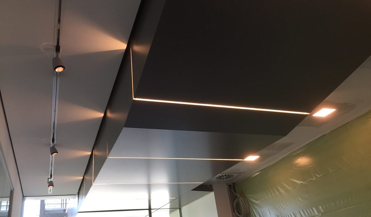 Umgestaltung der Lobby und Einbau von Break-Out-Areas